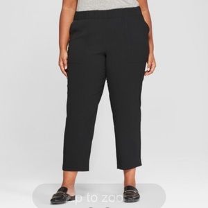 Ava & Viv black cropped dress pants, 24W